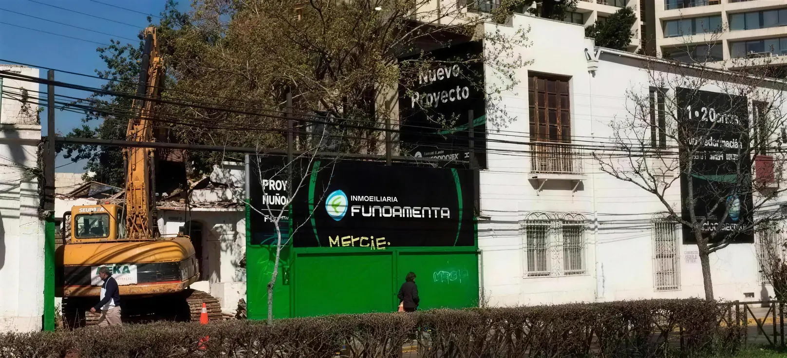 DEMOLICIONES DE HOSPITALES